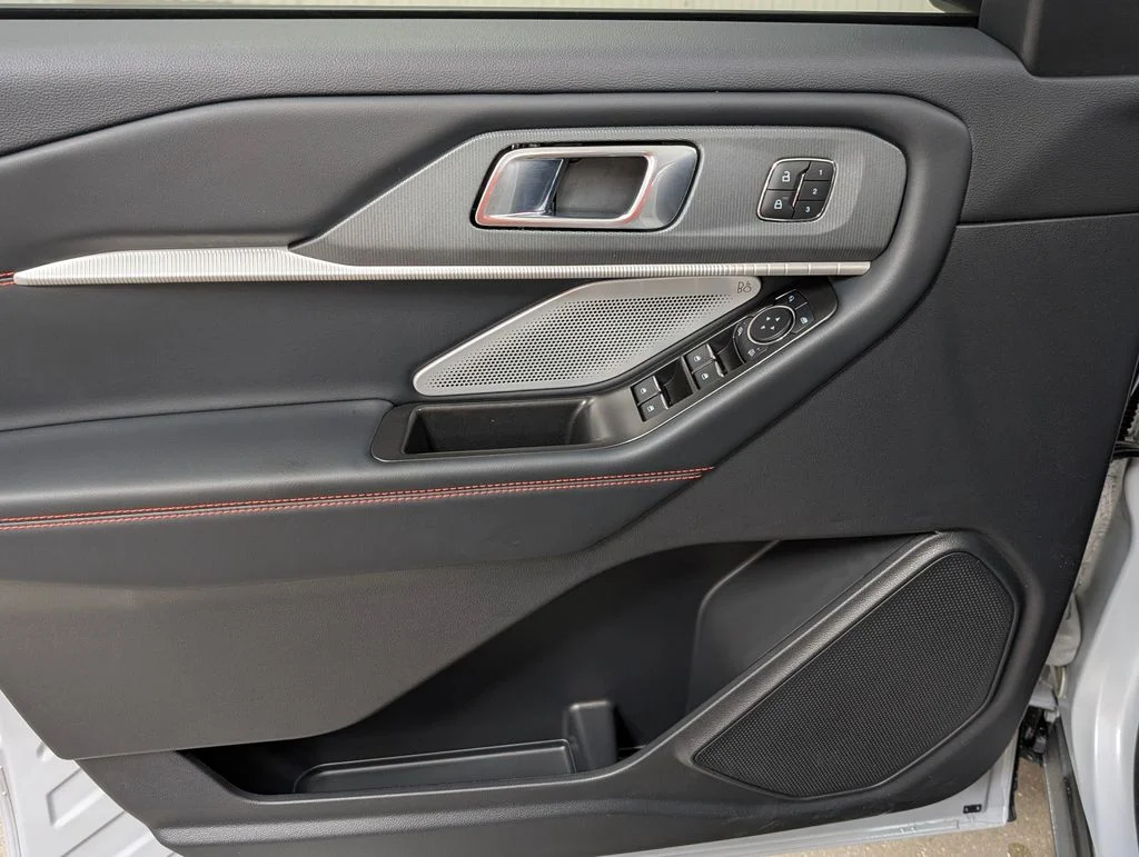 New 2026 Space White Metallic Ford ST image 10