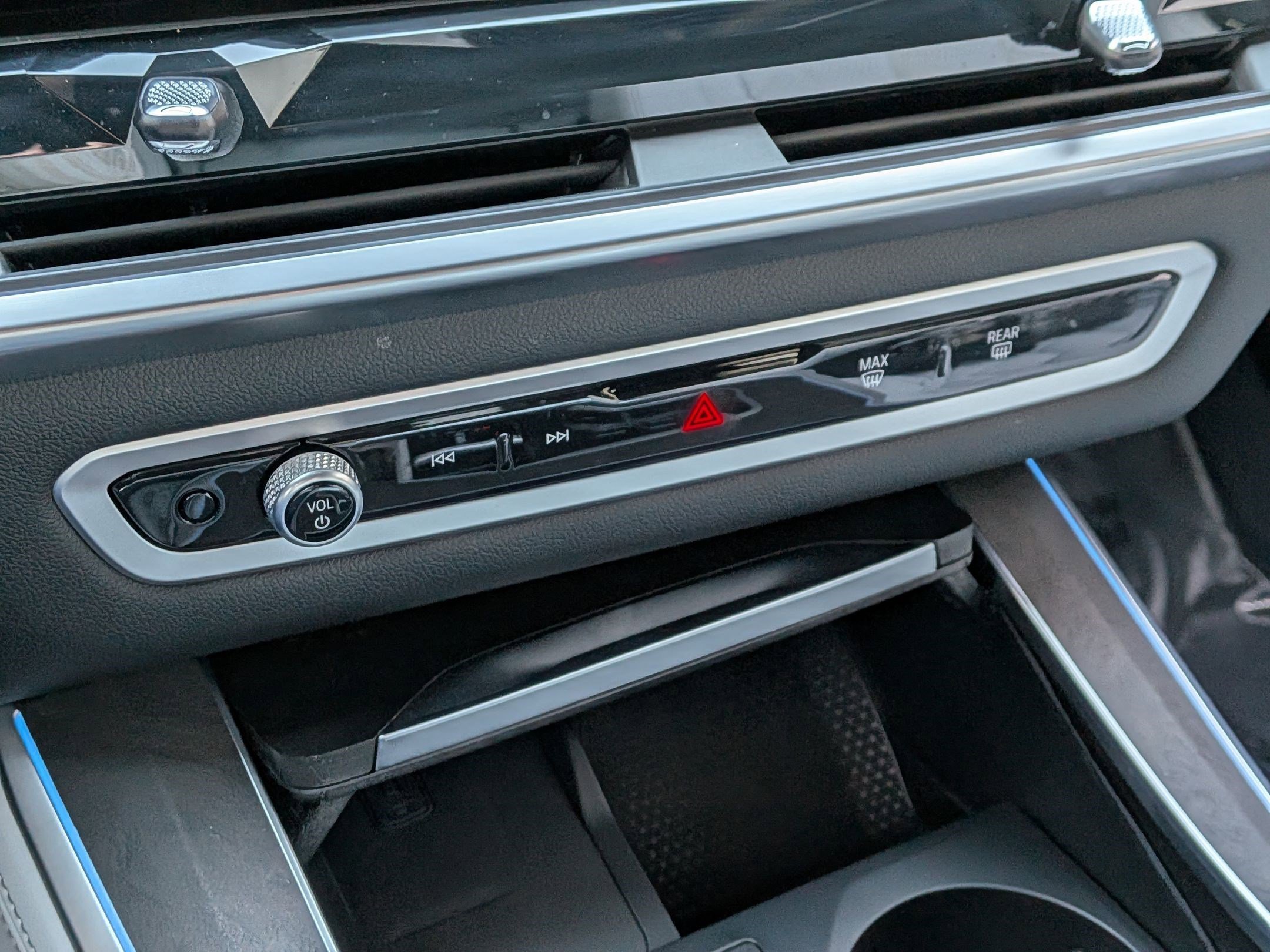 2025 BMW X5 M60i - Photo 22