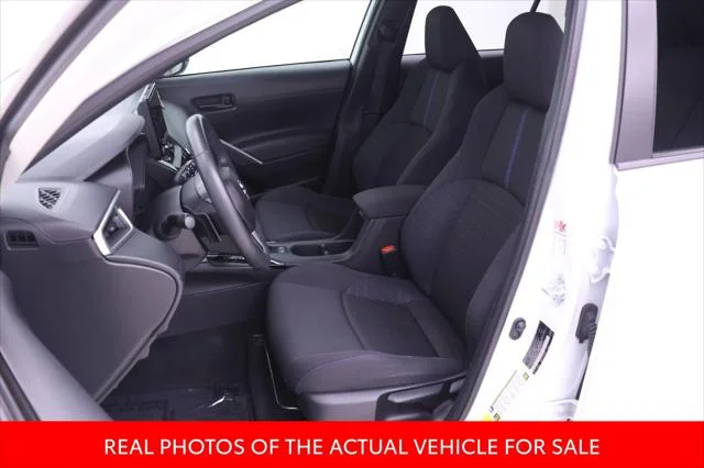 Certified Used 2024 WIND CHILL PEARL Toyota  image 4