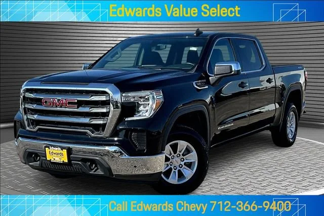 2020 GMC Sierra 4WD Crew Cab Short Box SLE's photo