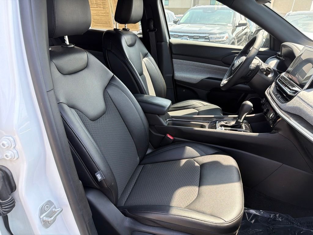 2026 Jeep Compass Latitude - Photo 18