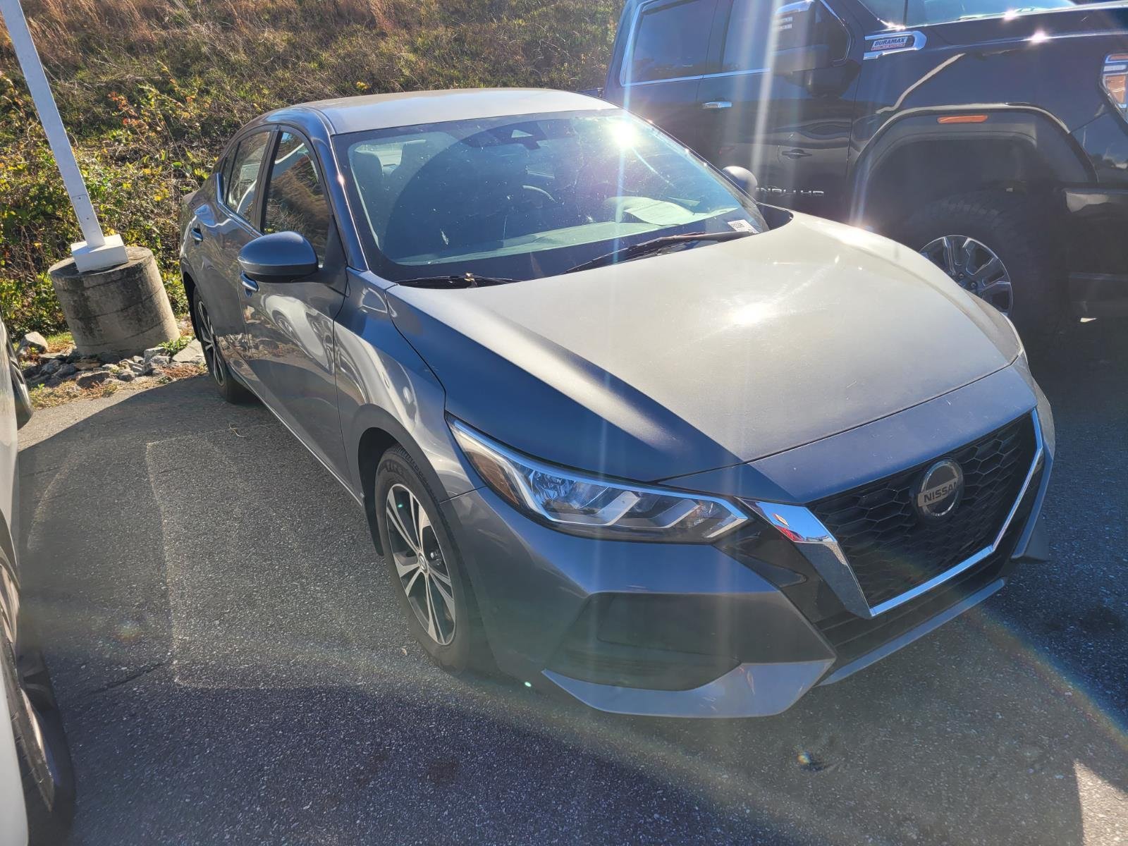 2021 Nissan Sentra SV photo 3