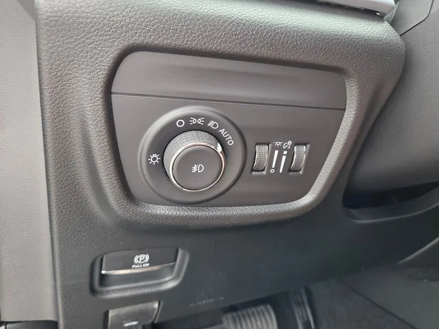 New 2026 Steel Blue Exterior Paint Jeep Limited image 23