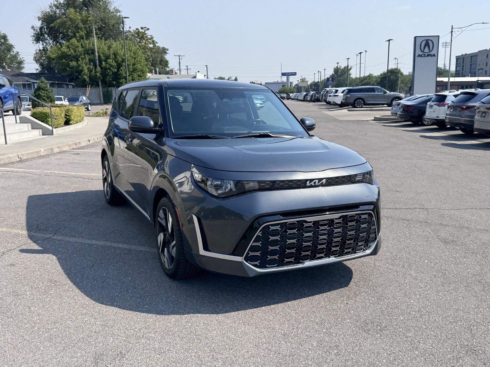 Used 2023 Gravity Gray Kia GT-Line image 11