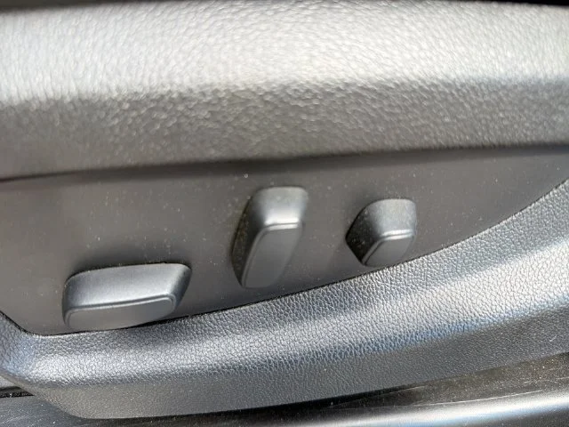 Used 2019 Black GMC Denali image 15