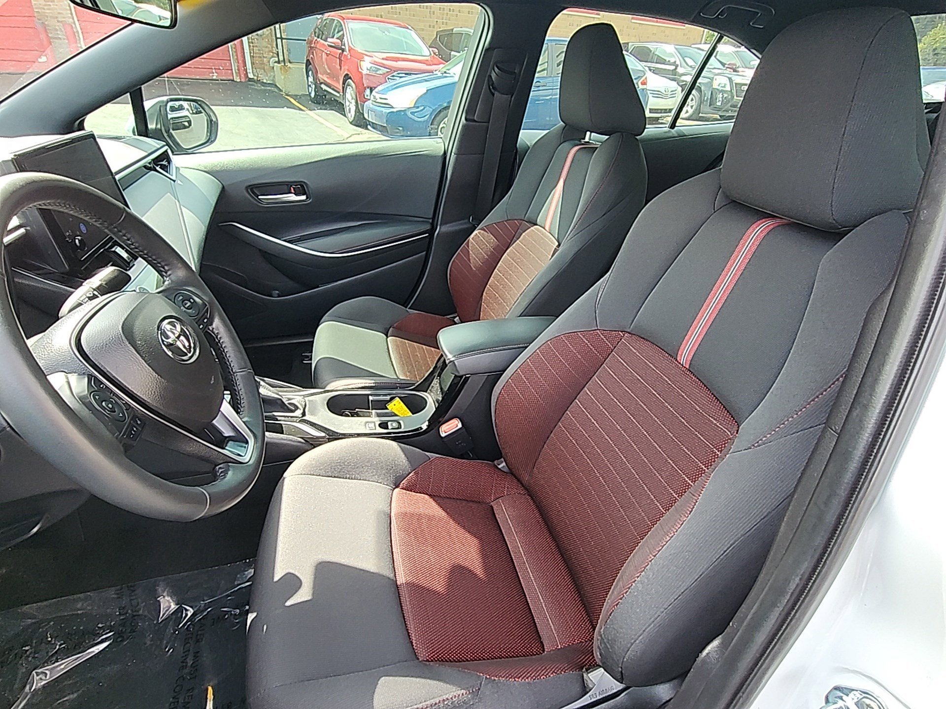 Certified Used 2025 Wind Chill Pearl Toyota SE image 19