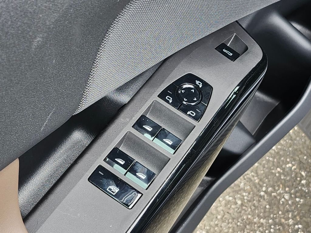 New 2026 Blue BMW 30 xDrive image 17