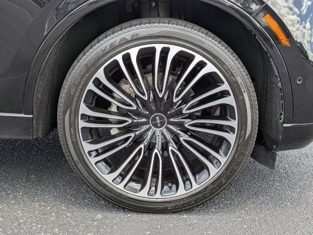 Used 2023 Infinite Black Me Lincoln Black Label image 12