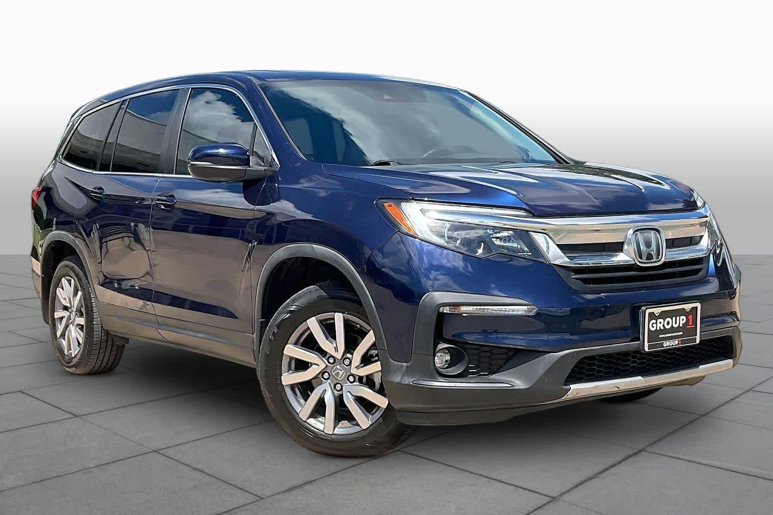 Used 2019 Obsidian Blue Pearl Honda EX-L image 4