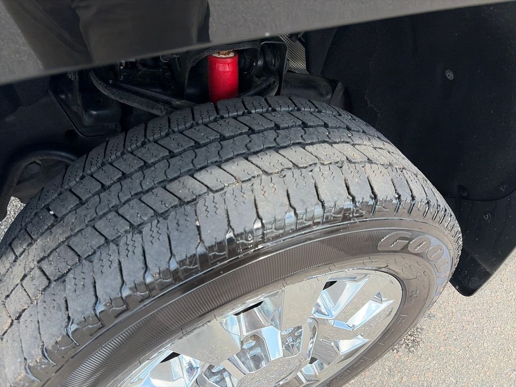 Used 2018 Black Chevrolet LTZ image 27