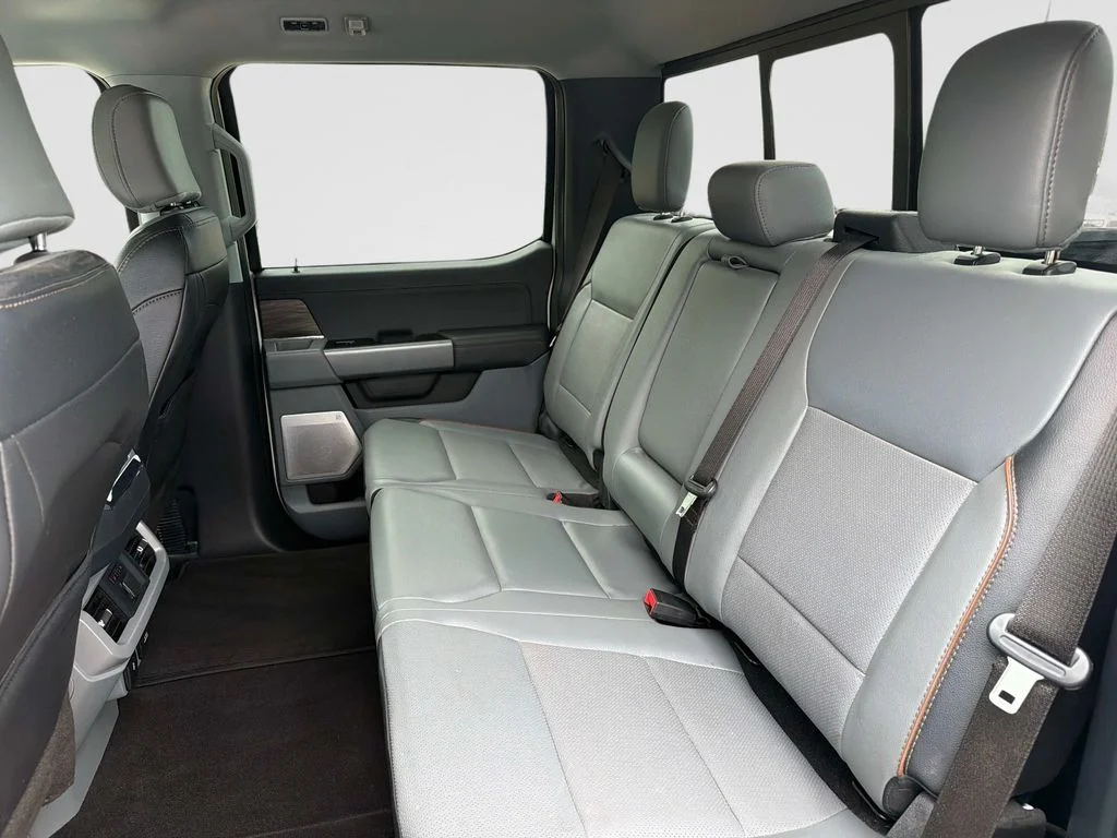 Used 2024 Oxford White Ford Lariat image 14