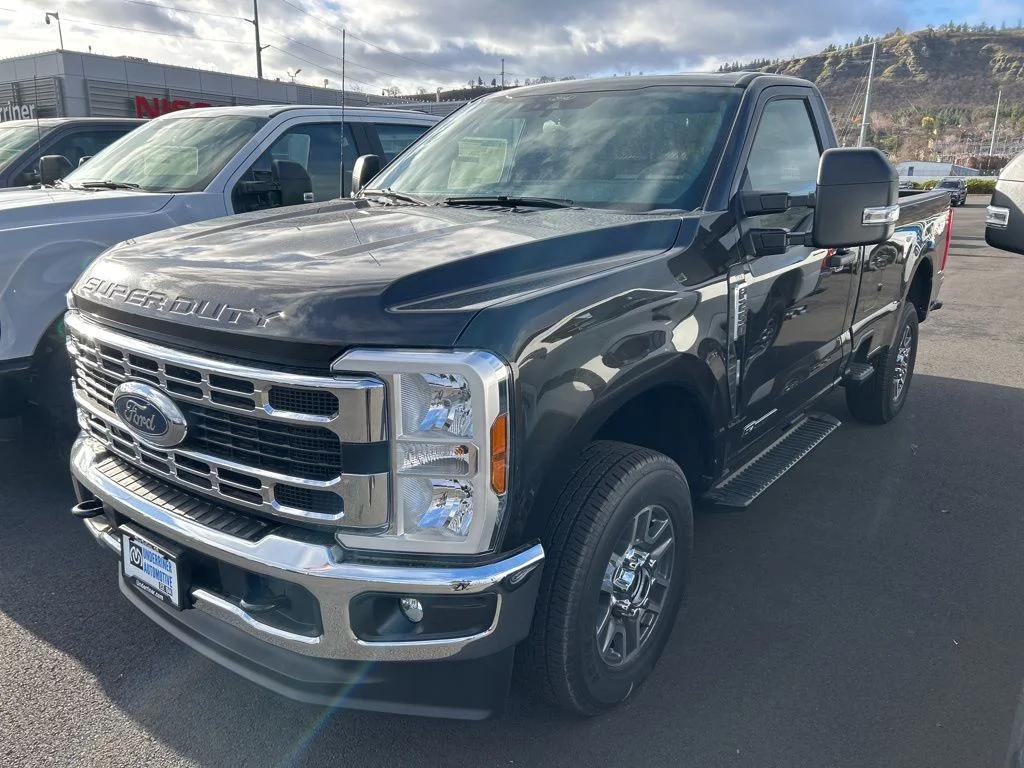 2025 Ford F-250 Super Duty XLT - Photo 6