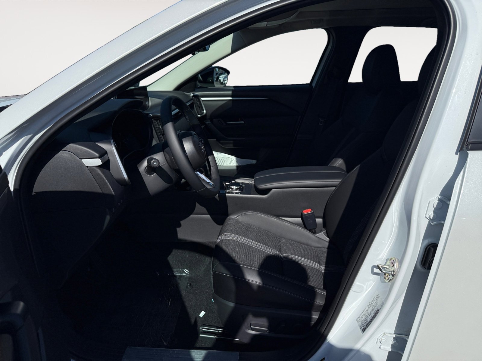 New 2026 Wind Chill Pearl Mazda 2.5 S Preferred image 10