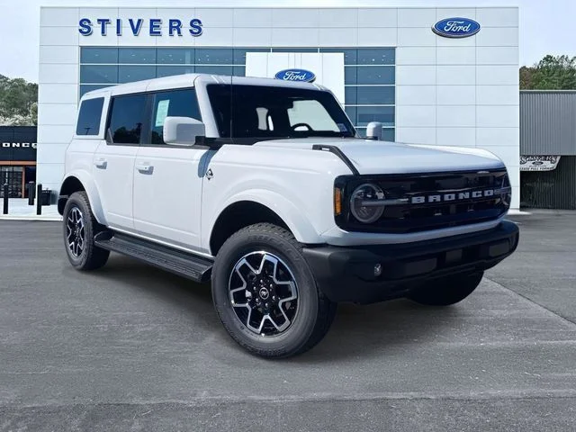 2026 Ford Bronco Outer Banks 4x4's photo