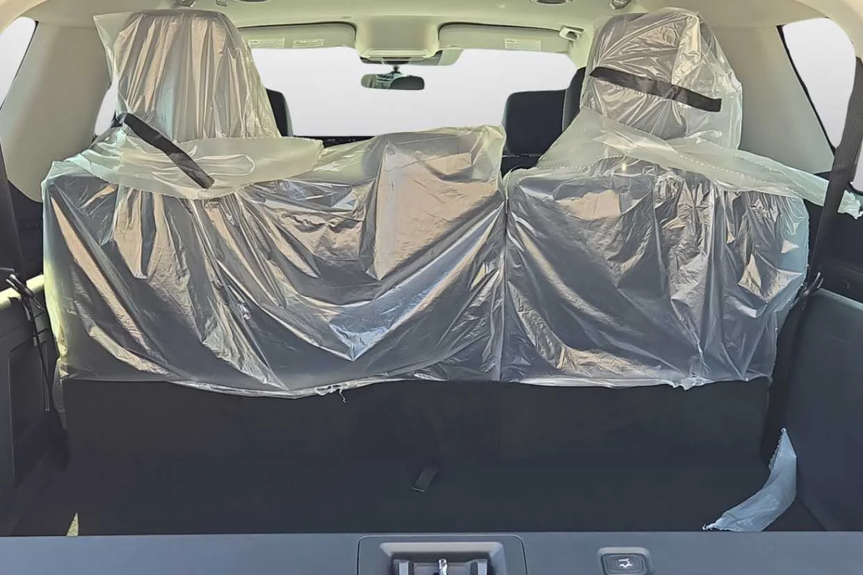New 2027 Agate Black Metallic Ford Active image 11