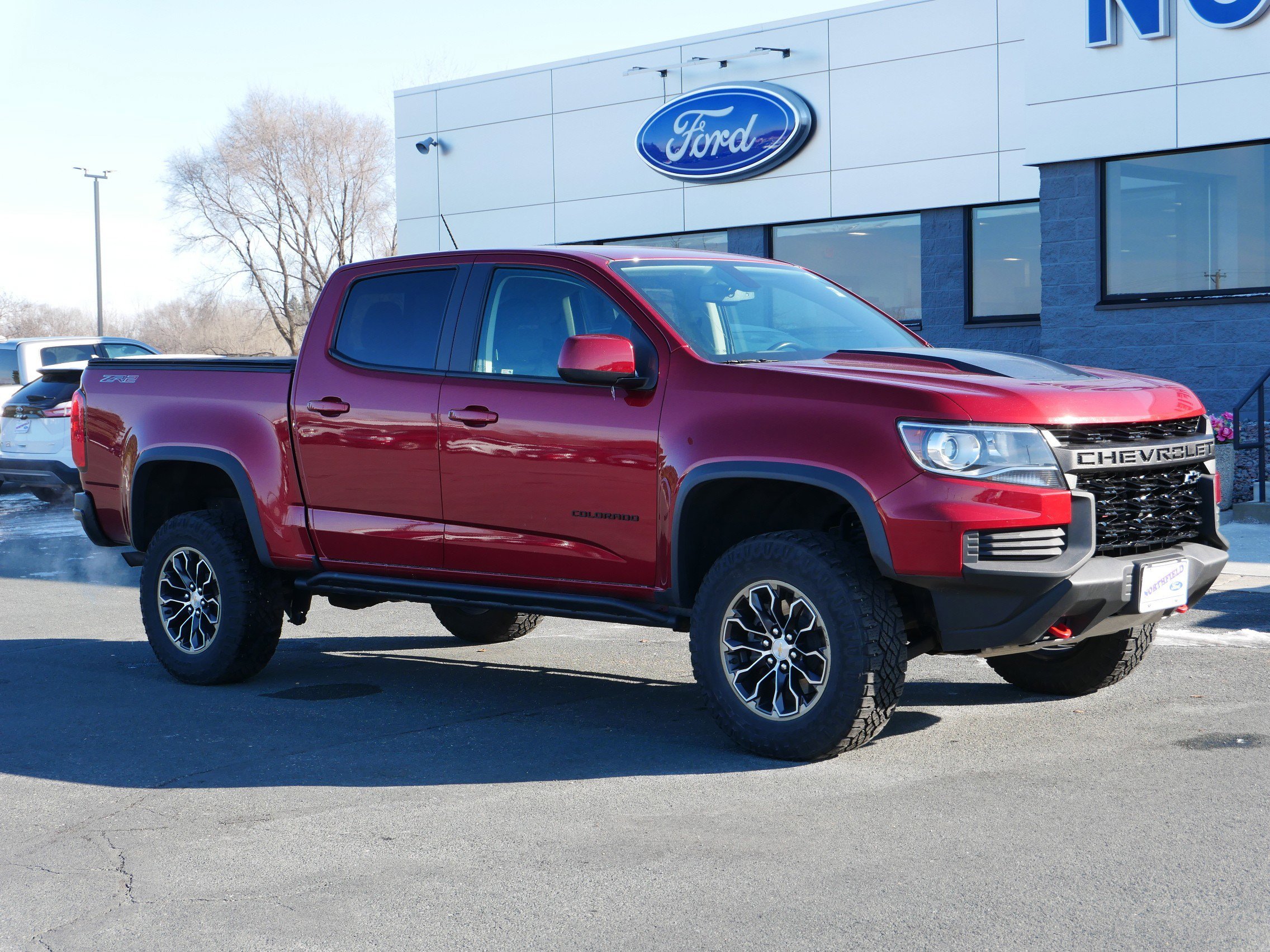 Used 2021 Chevrolet Colorado ZR2 with VIN 1GCGTEEN3M1177617 for sale in Northfield, Minnesota