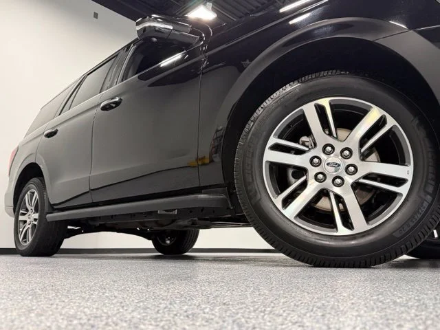 Used 2024 Black Ford Limited image 2