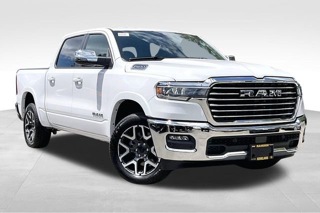 New 2025 Ram 1500 Laramie 4D Crew Cab in Washington #SN502693