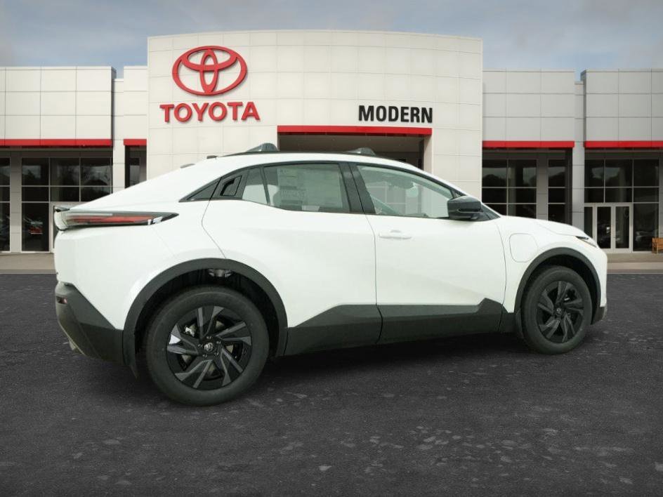 New 2026 Wind Chill Pearl Toyota SE image 14