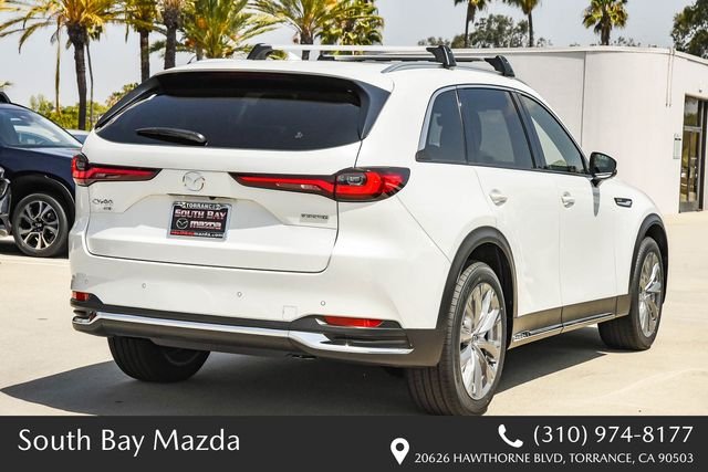New 2026 Rhodium White Premium Mazda 3.3 Turbo Premium Plus AWD image 8