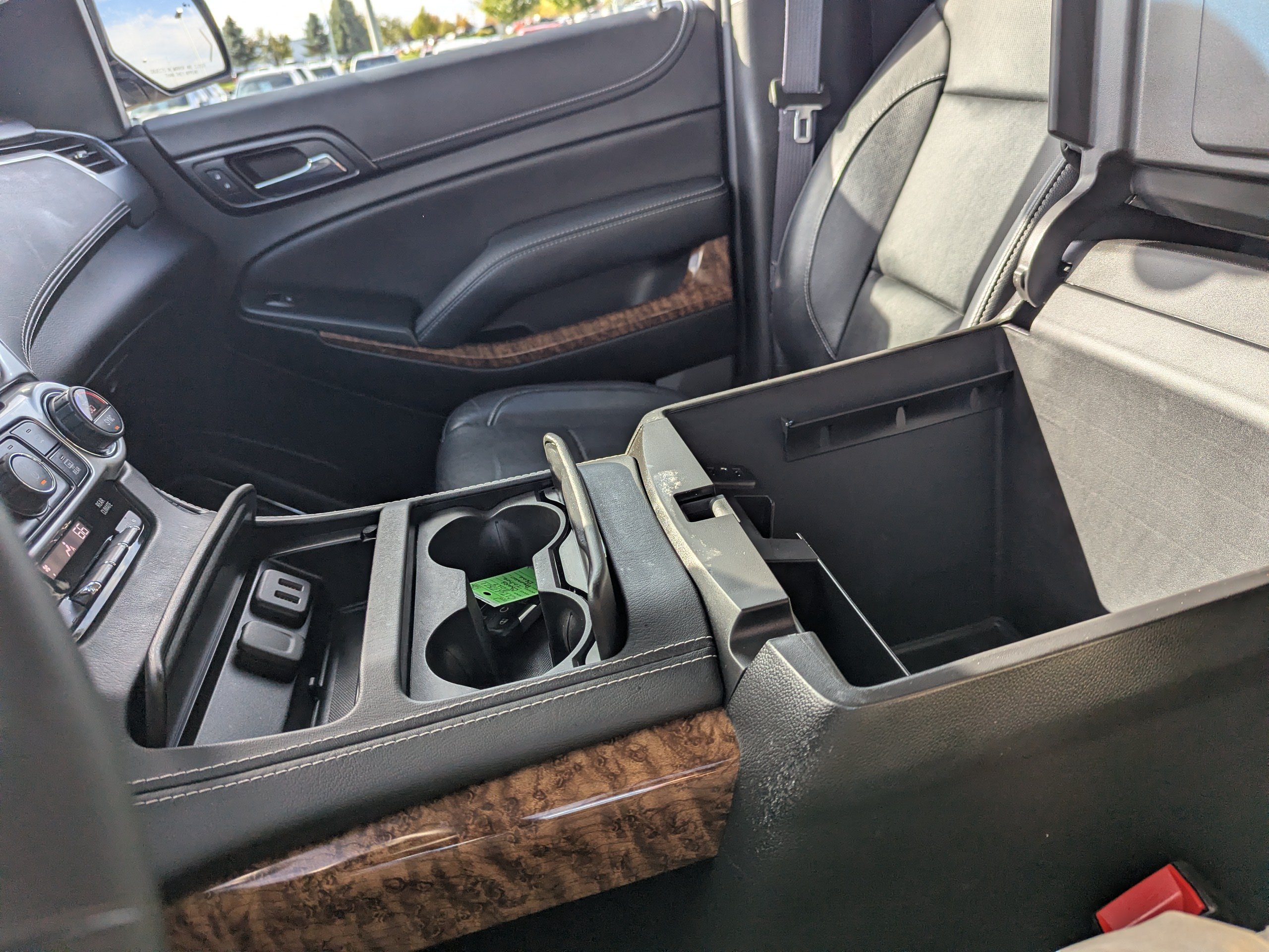 2017 Chevrolet Tahoe Premier - Photo 26