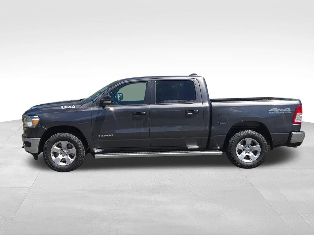 Used 2022 Granite Crystal Clearcoat Metallic Ram Big Horn/Lone Star image 14