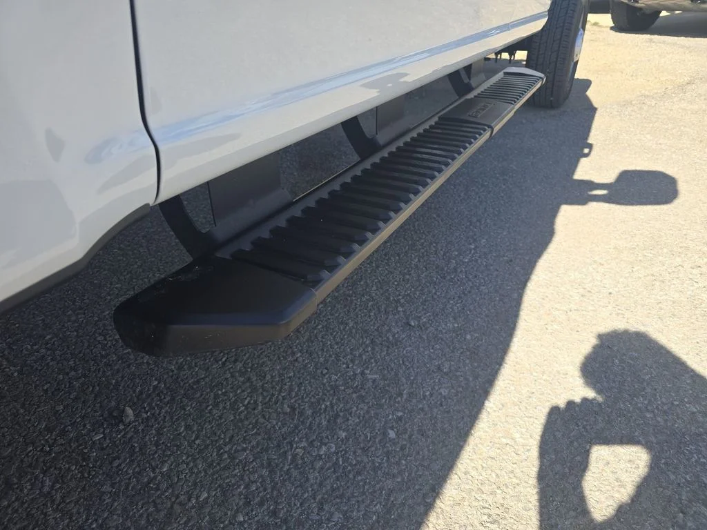 New 2026 Oxford White Ford F-350® XL image 28