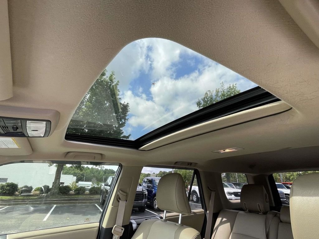 Used 2019 Blue Toyota SR5 Premium image 20