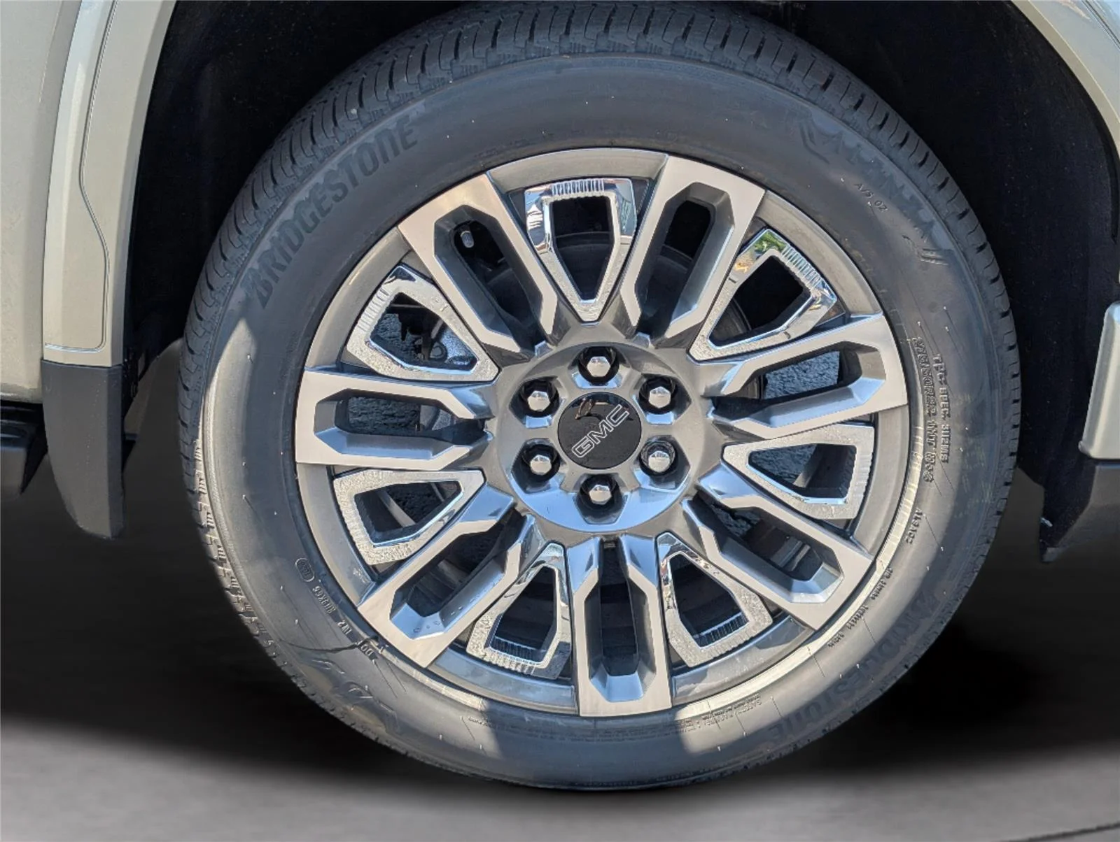 New 2026 Sterling Metallic GMC Denali Ultimate image 44