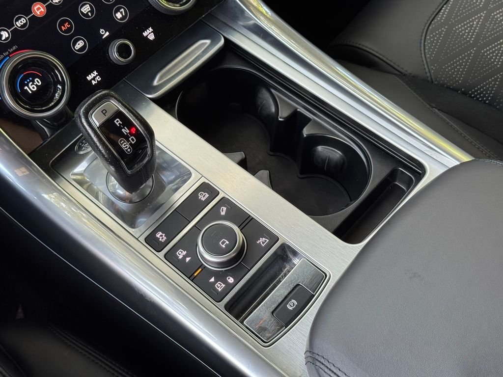 Used 2021 Blue Land Rover SVR image 33