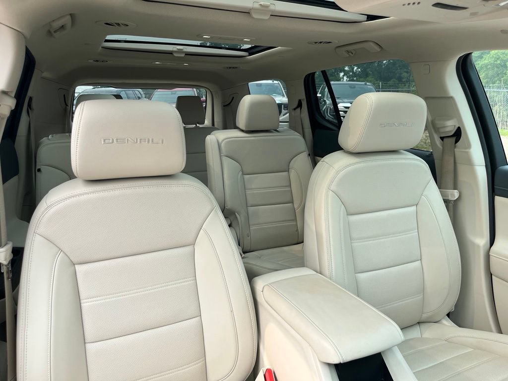 Used 2023 White Frost Tricoat GMC Denali image 42