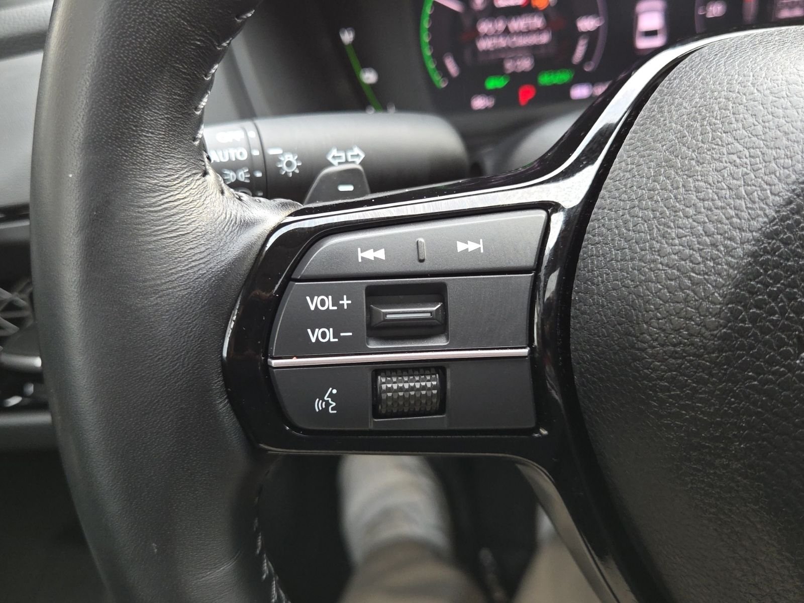 Used 2024  Honda Touring image 31