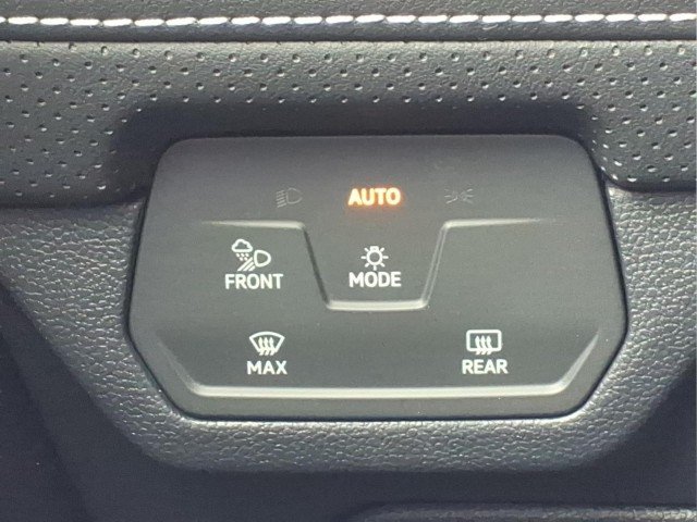 2026 Volkswagen Atlas SE w/Tech - Photo 23