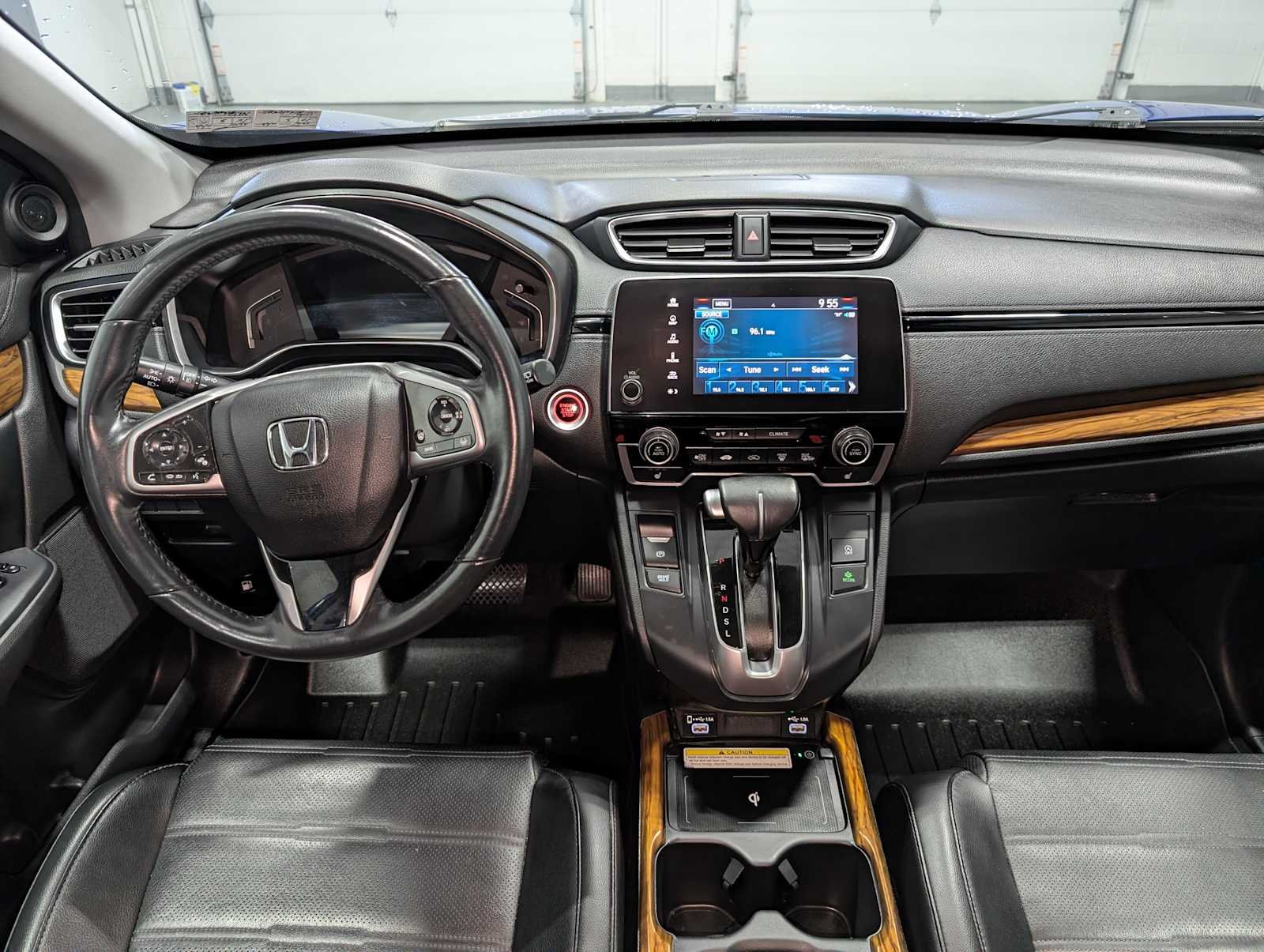 Used 2020 Aegean Blue Metallic Honda Touring image 18