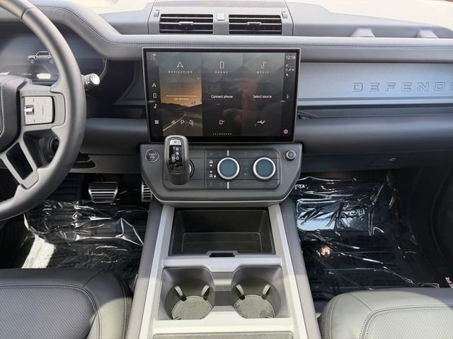 Used 2026 Gray Land Rover X image 15