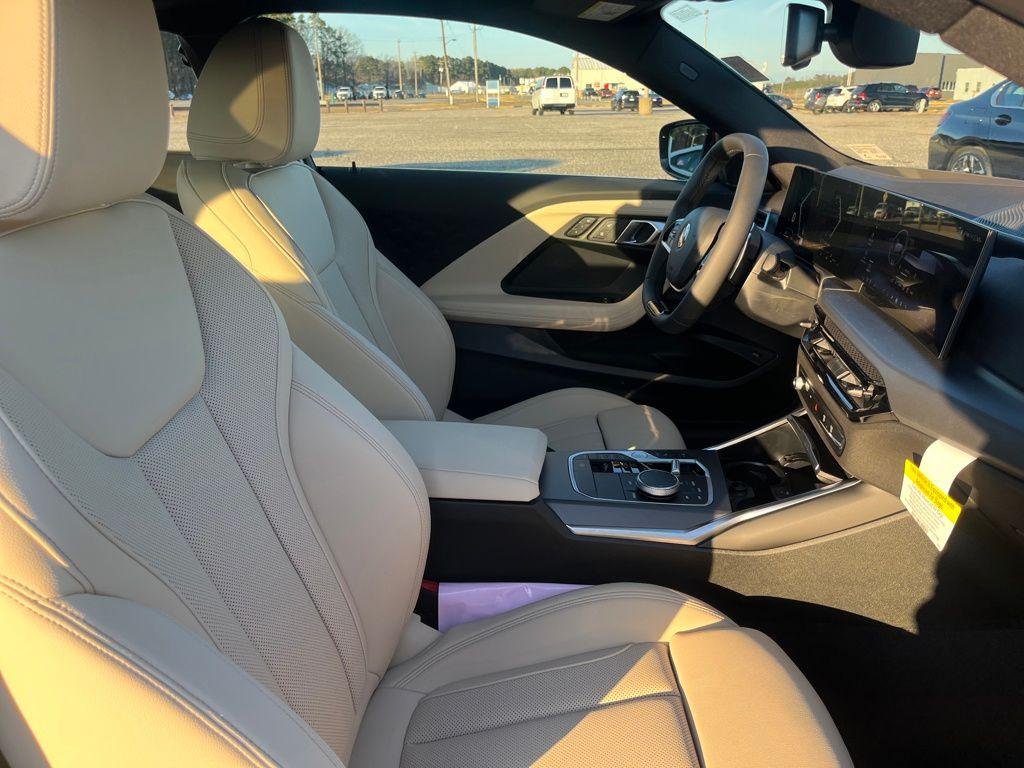 2026 BMW 2 Series 230i - Photo 27
