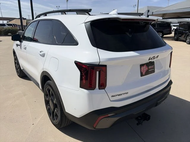 Used 2025 White Kia X-Line SX Prestige image 4