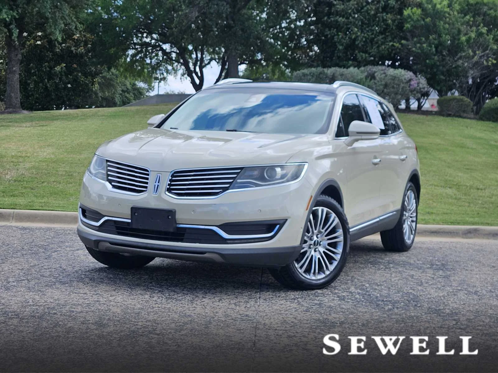 2018 Lincoln MKX Reserve FWD's photo
