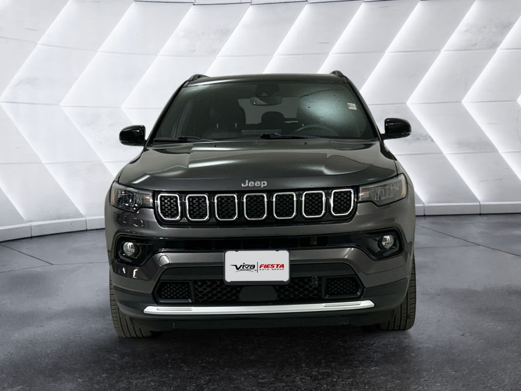 Used 2023 Gray Jeep Limited image 2