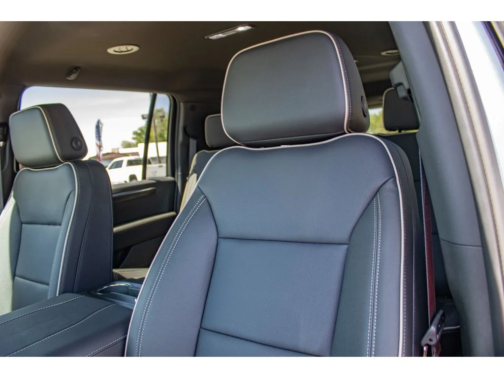 2026 Chevrolet Suburban Premier - Photo 36
