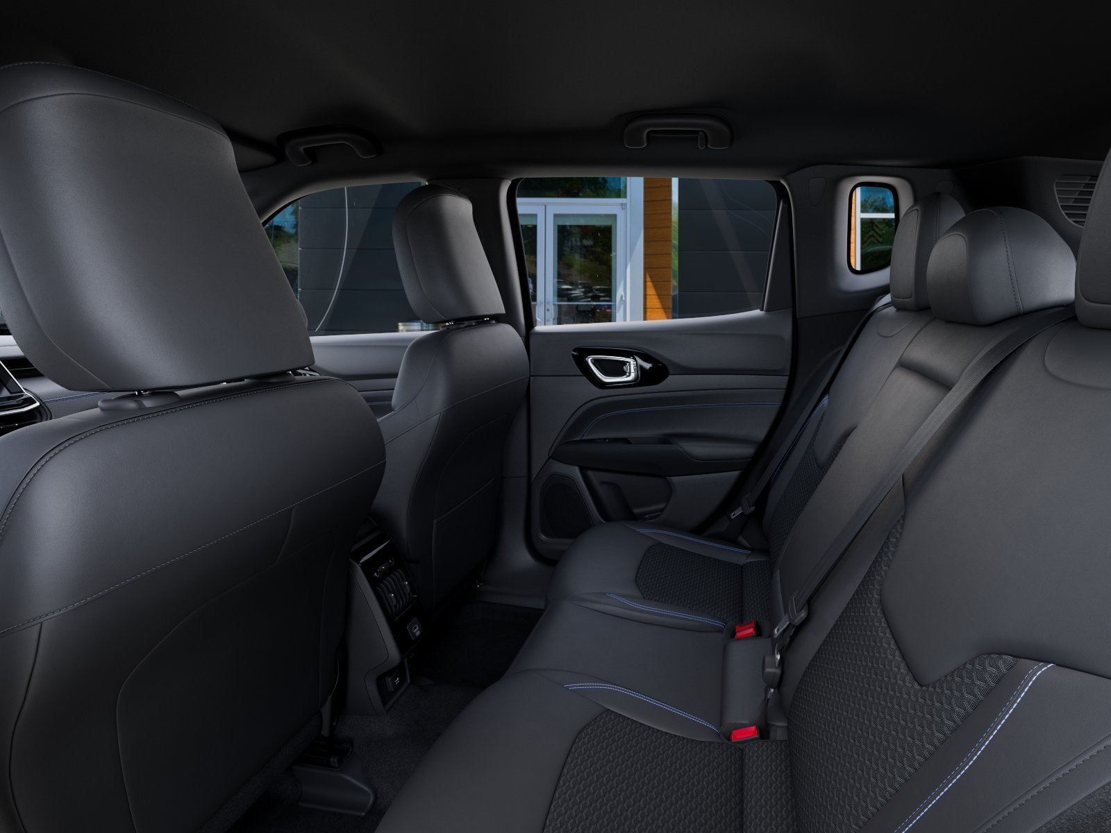 New 2026 Diamond Black Crystal Pearlcoat Jeep Latitude Altitude image 23
