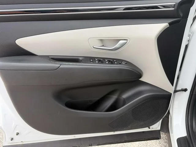 Used 2022 Gray Hyundai SEL image 14