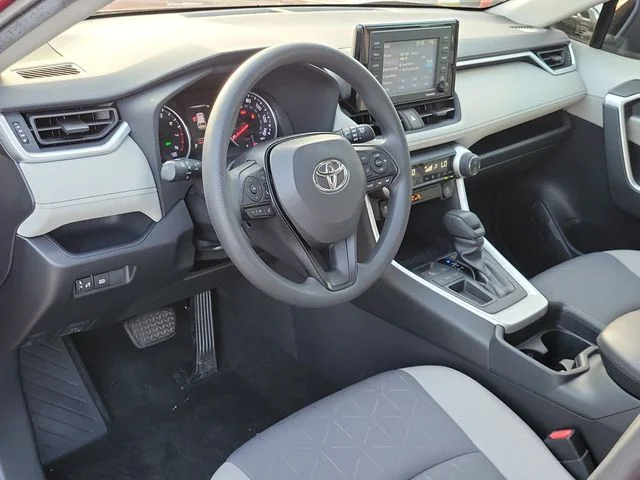 Used 2020 Red Toyota XLE image 21