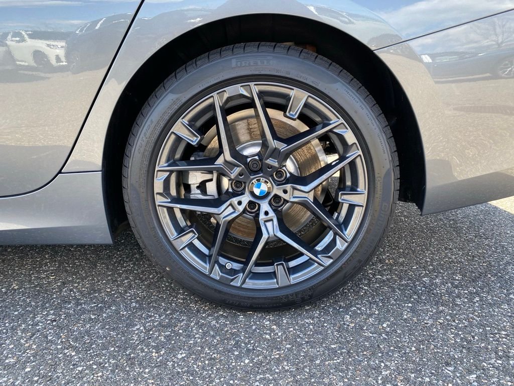 2026 BMW 3 Series 330i - Photo 5
