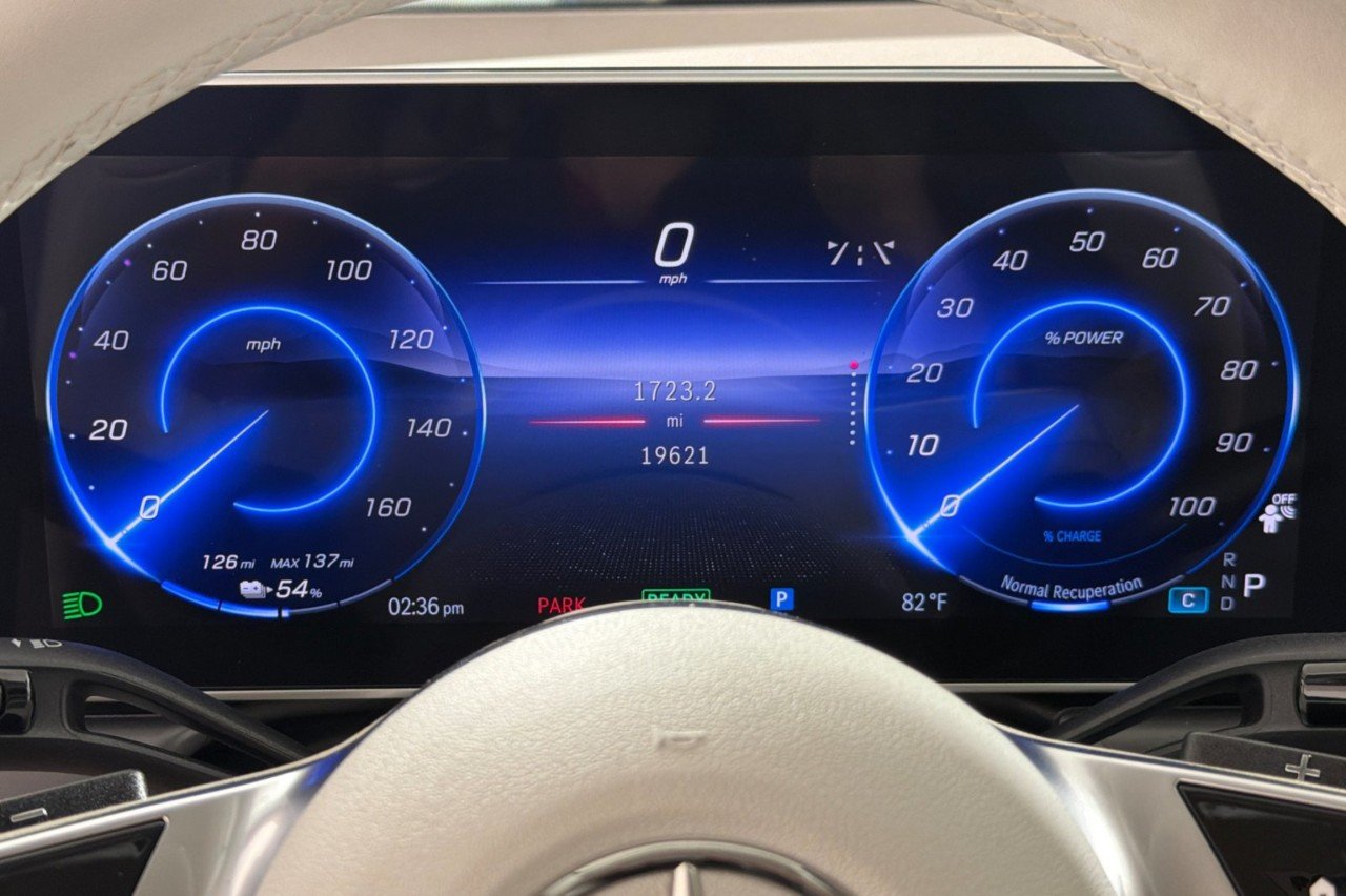 Certified Used 2023 Emerald Green Metallic Mercedes-Benz EQE 350 image 22