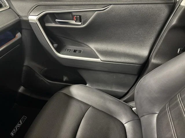 Used 2025 WIND CHILL PEARL Toyota  image 15
