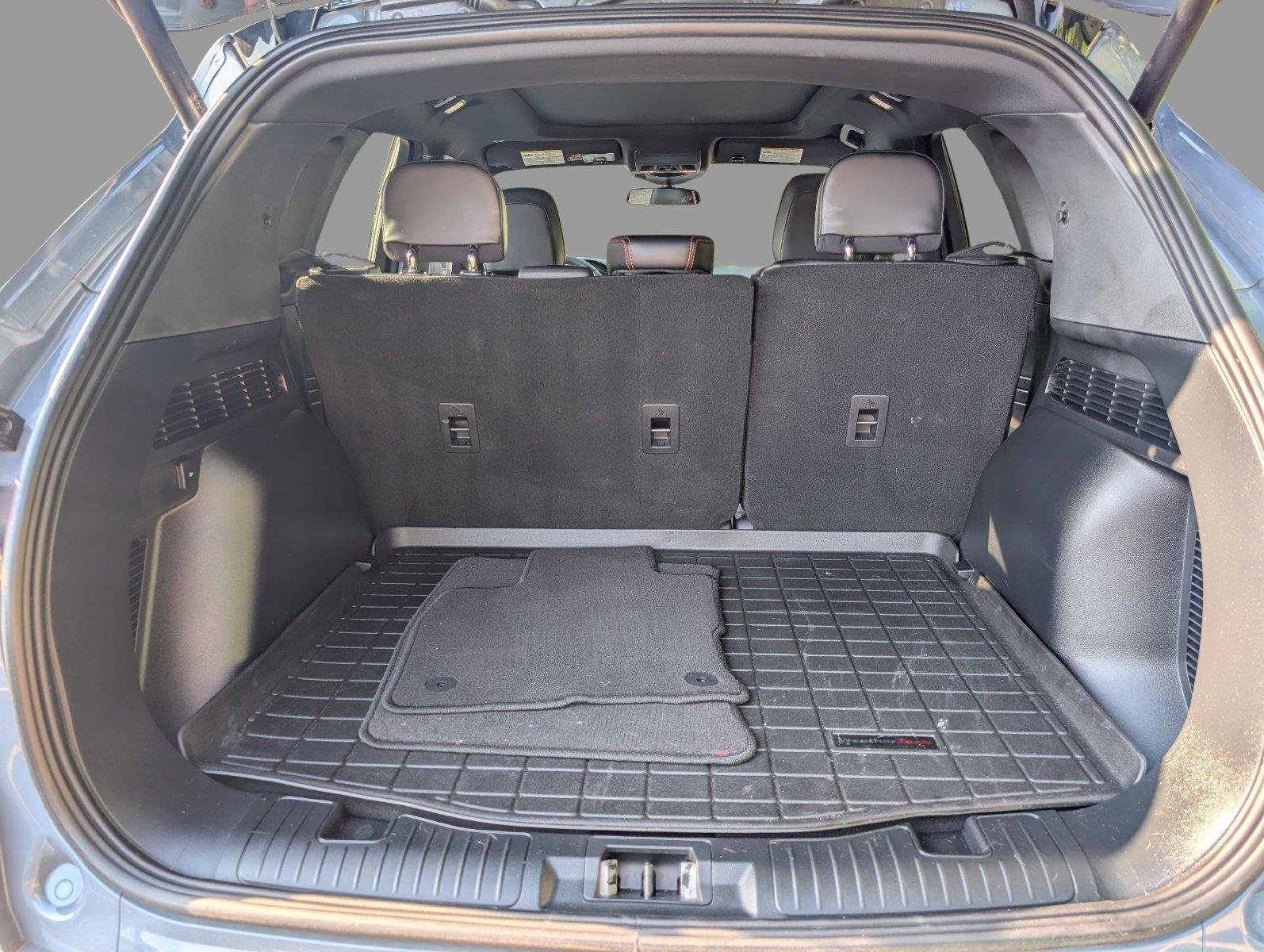 Used 2024 Vapor Blue Ford ST-Line image 5