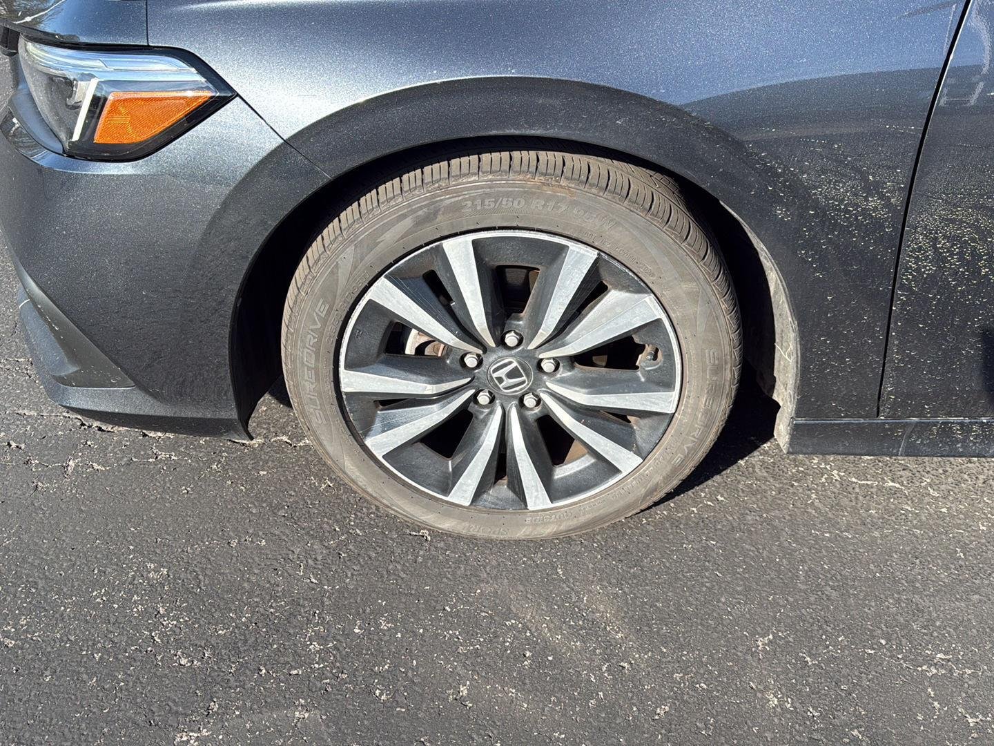 Used 2024 Meteorite Gray Metallic Honda EX image 11