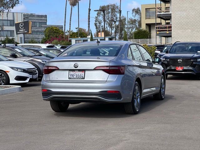 Used 2024 Pyrite Silver Metallic Volkswagen 1.5T SE image 32