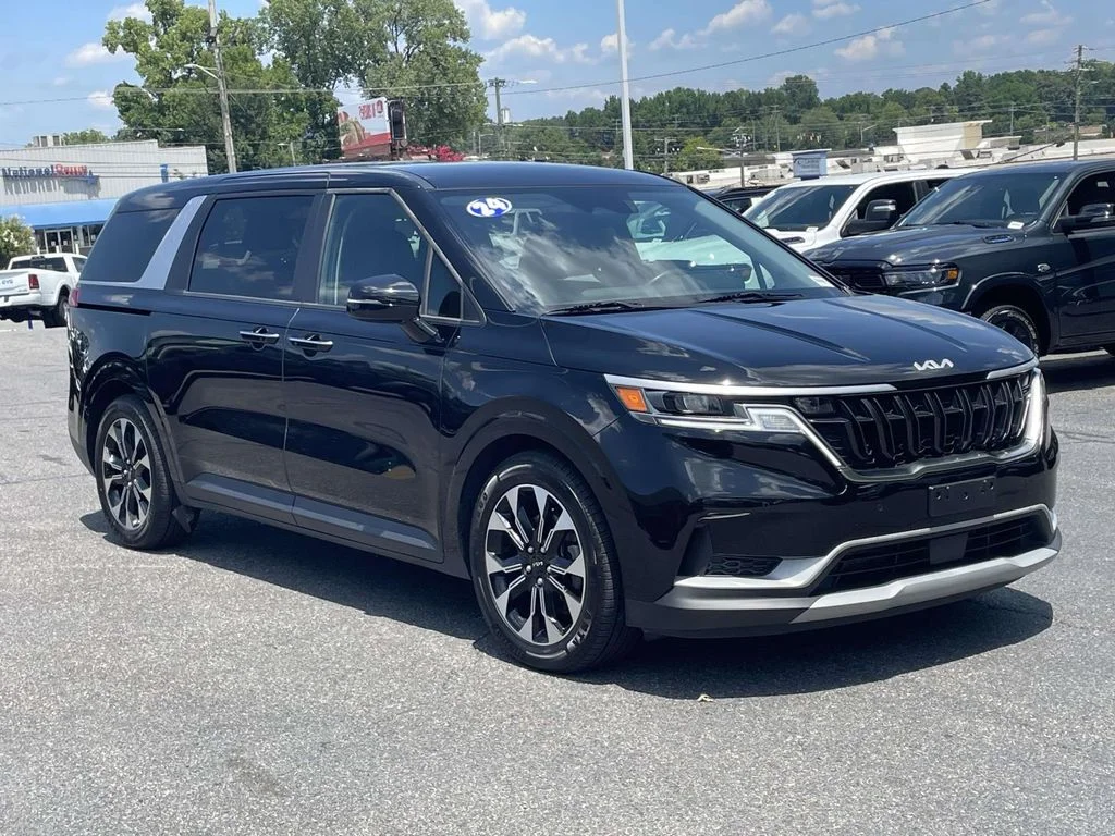 Certified Used 2024 Black Kia EX image 1